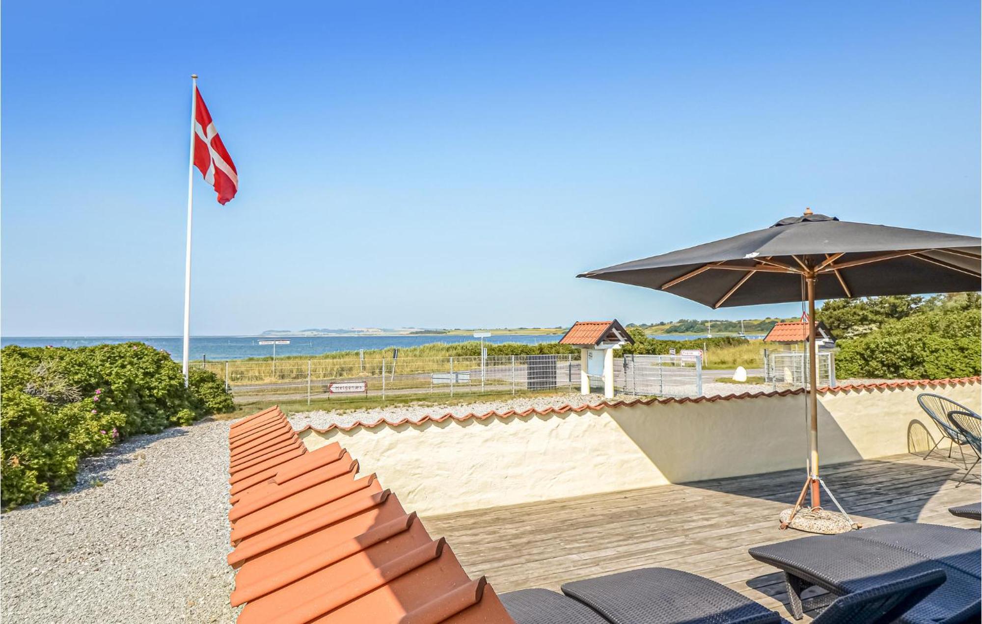 Strandhuset Knebel Екстер'єр фото