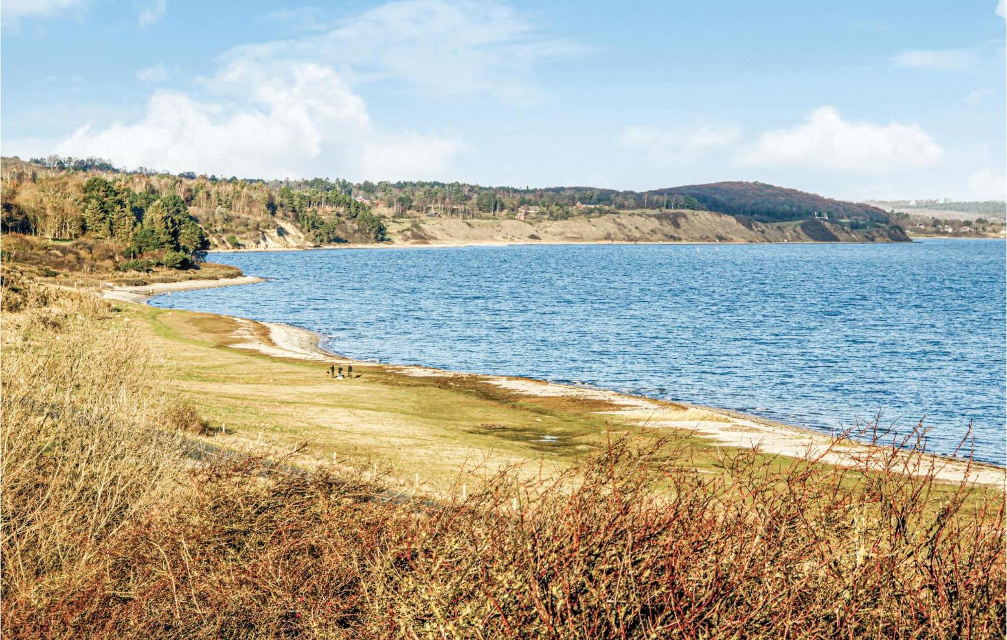 Strandhuset Knebel Екстер'єр фото