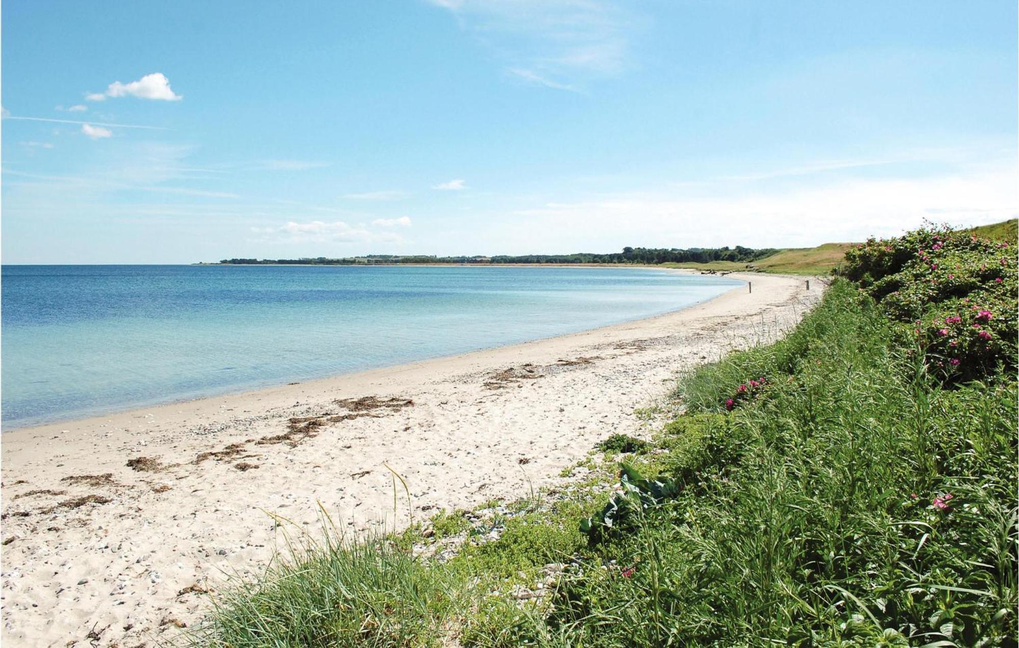 Strandhuset Knebel Екстер'єр фото