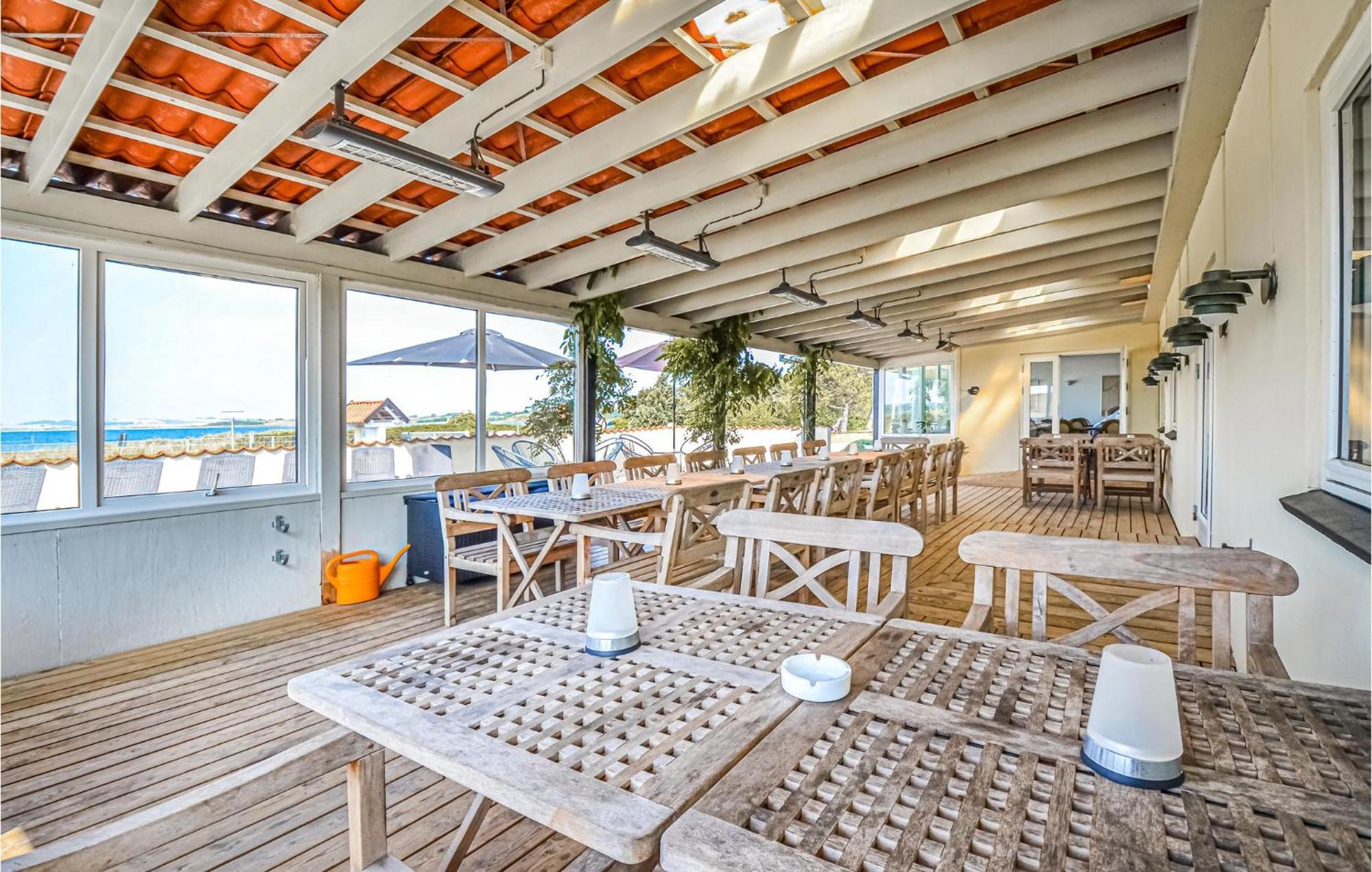 Strandhuset Knebel Екстер'єр фото